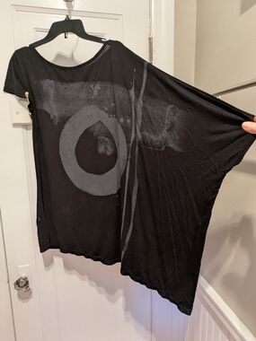 Psylo Edgy Black Graphic Asymmetric Bamboo Tee